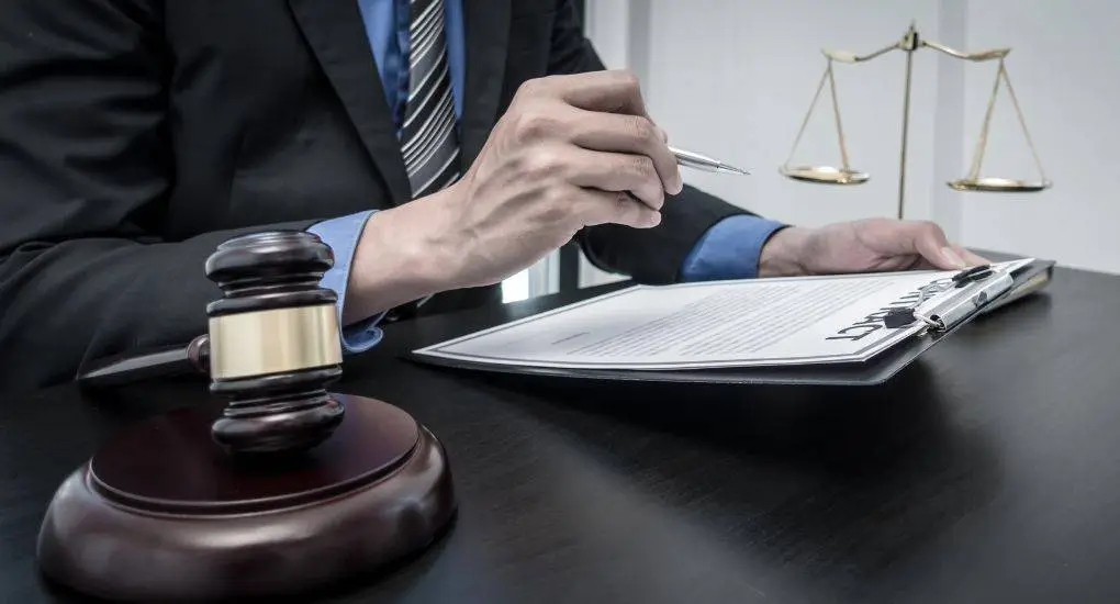 Pengacara hutang piutang